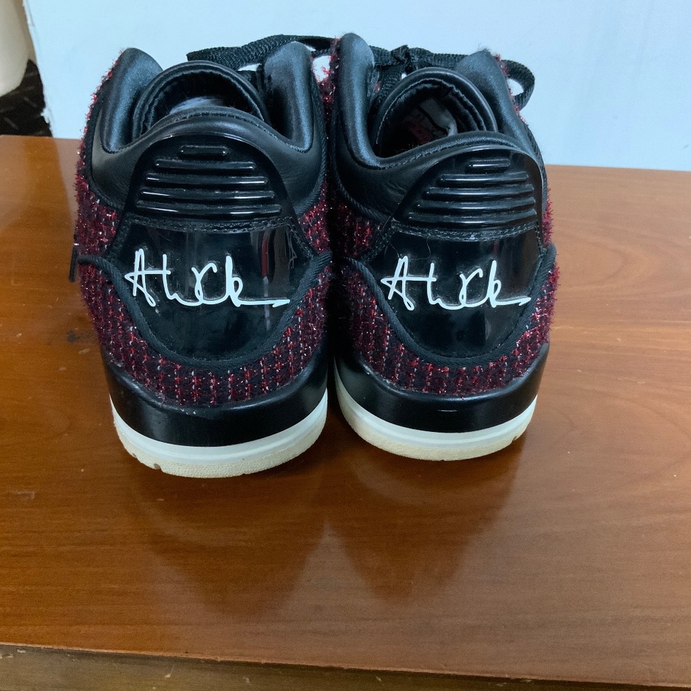 Jordan Athletic shoes-Red and Black sparkle-8.5